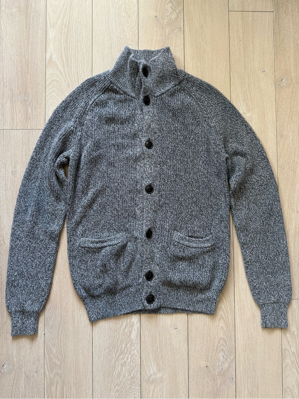 Uniqlo Marled Gray Knit 100% cotton cardigan Men’s Medium Grandpa Core hipster